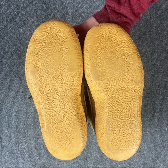 SOREL Women’s Vintage Nanook Rubber Sole Wool Lined winter boot size: 10 - Picture 9 of 13